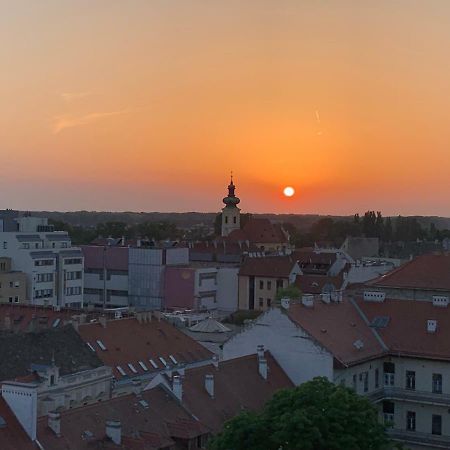 Origo Appartement Győr Buitenkant foto
