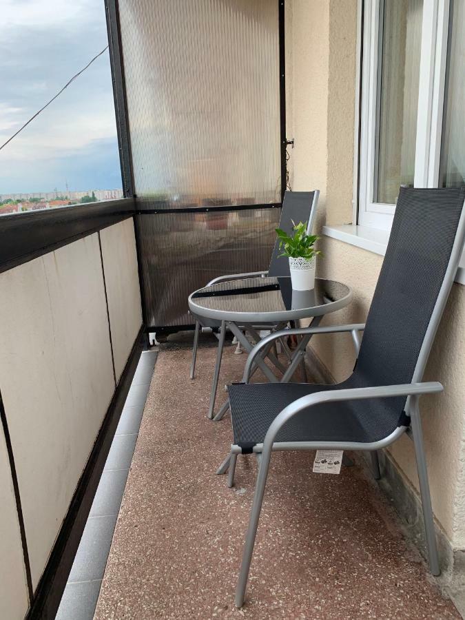 Origo Appartement Győr Buitenkant foto